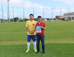 德州扑克不是赌桌上的热血（德州扑克不等于赌桌上的热血）