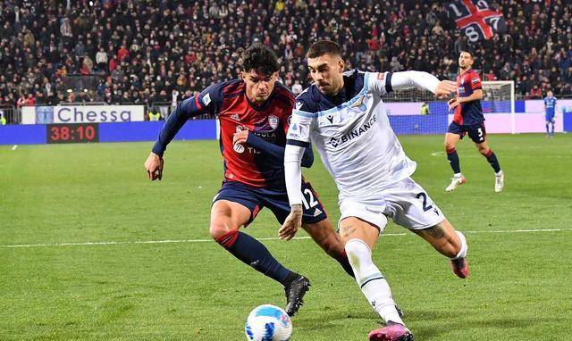 詹姆斯及凯 詹姆斯及凯