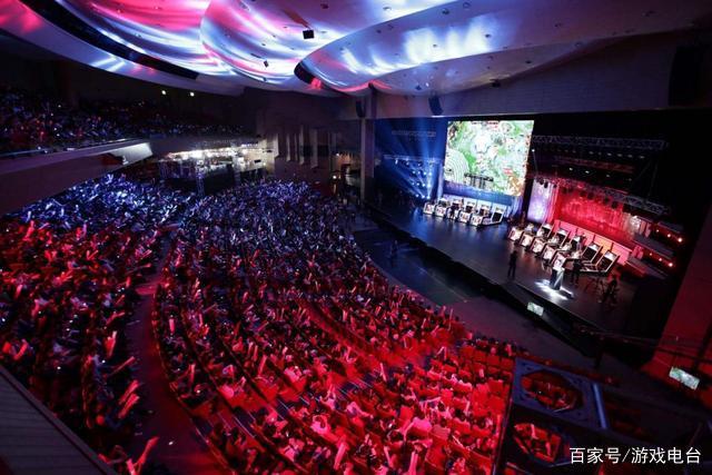 正在缩小 正在缩小