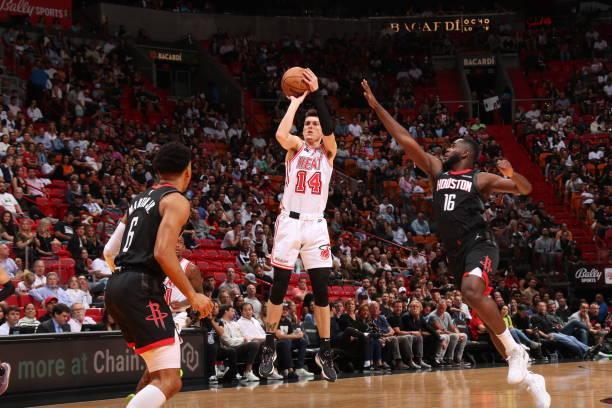 录中碰面的 录中碰面的