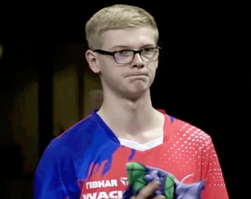 展现了顽强 展现了顽强