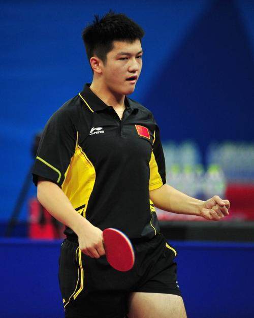 它提醒着球 它提醒着球