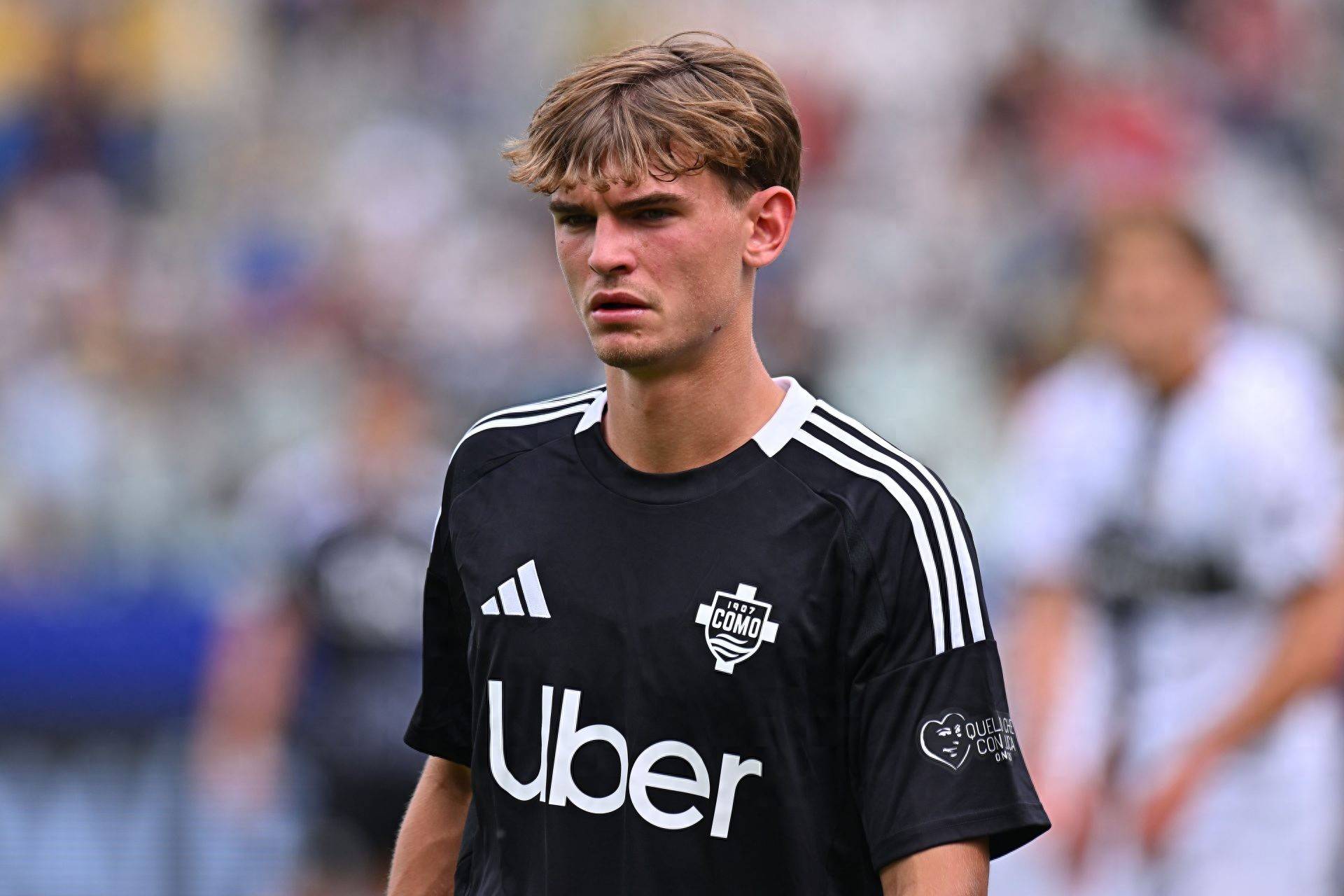 虽然他尝试 虽然他尝试